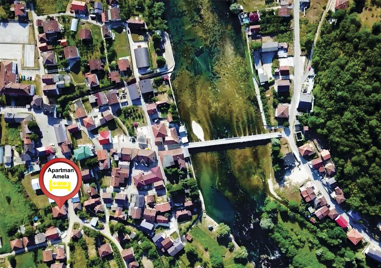 Apartman Amelaa Kulen Vakuf Exterior foto